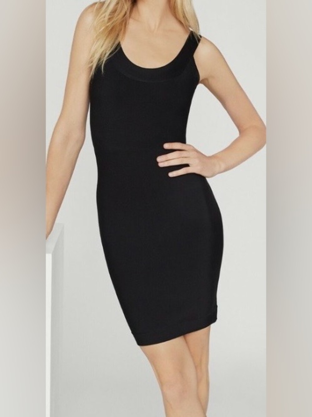 BCBG MAX AZRIA CASPAR BODYCON DRESS BLACK NWT LHL64756 SIZE Medium